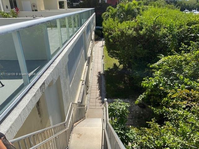GOLDEN BAY CLUB CONDO - Residential Lease