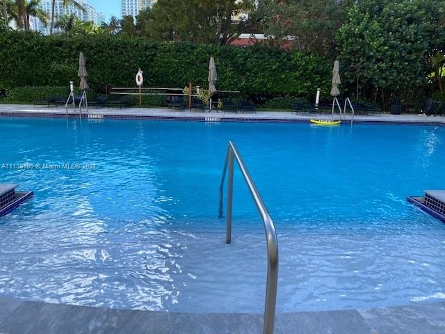GOLDEN BAY CLUB CONDO - Residential Lease