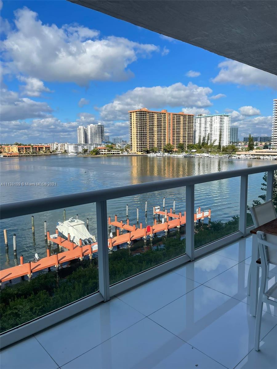 GOLDEN BAY CLUB CONDO - Residential Lease
