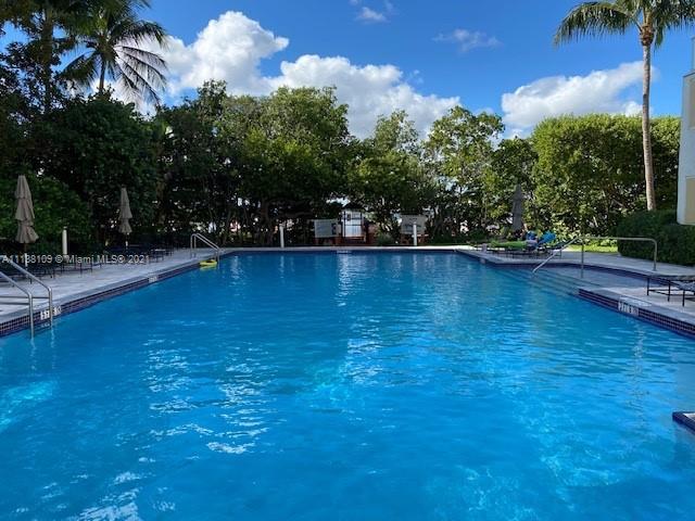 GOLDEN BAY CLUB CONDO - Residential Lease