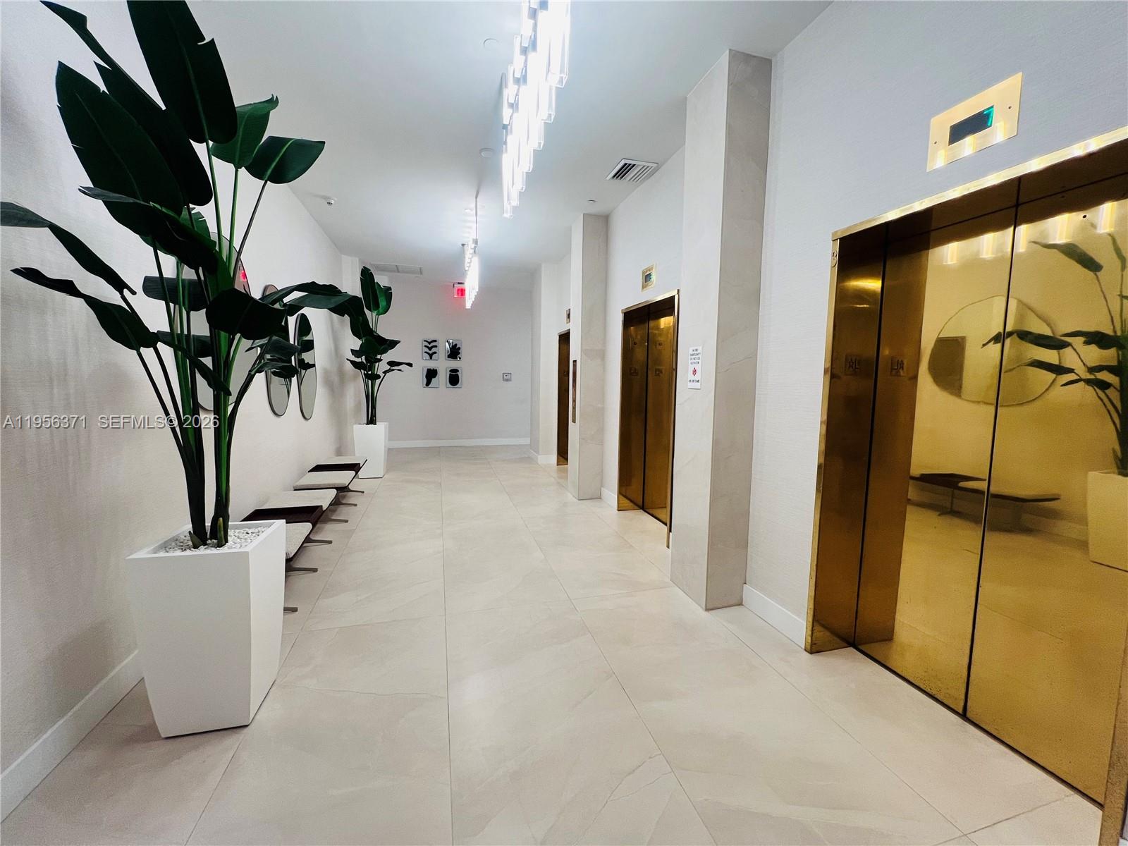 HARBORSIDE AT THE WATERWA - Residential