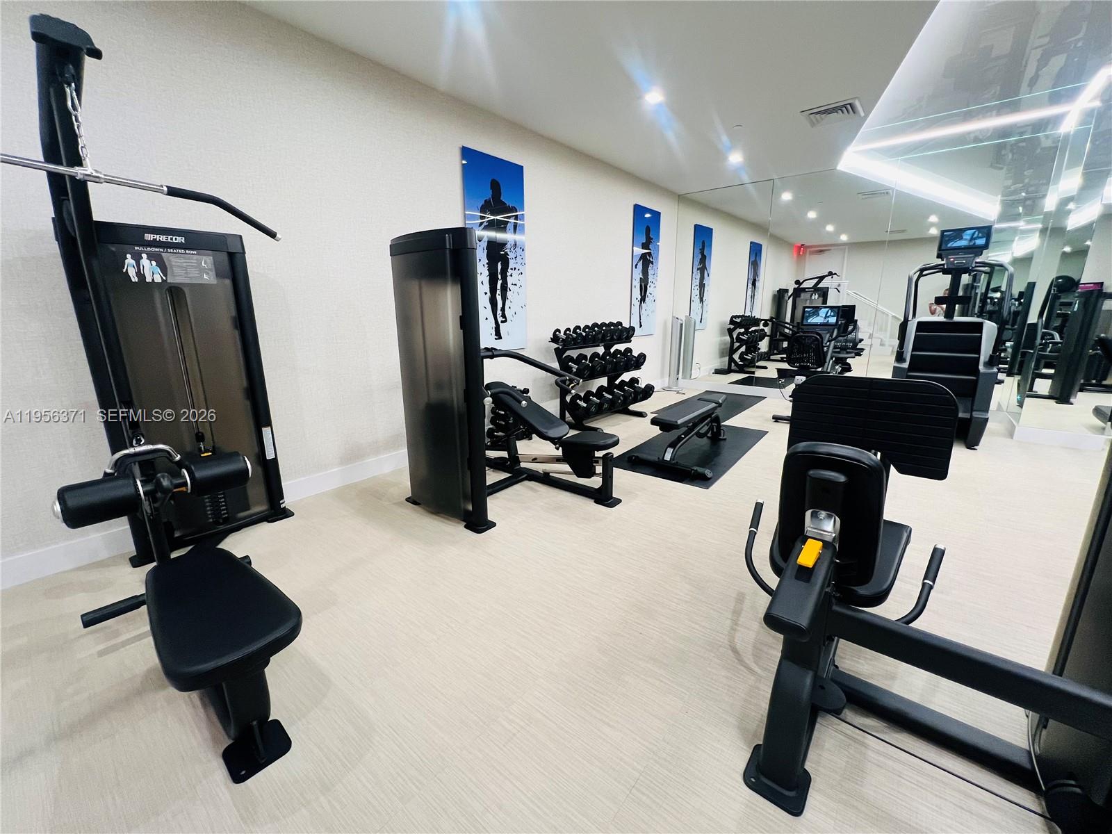 HARBORSIDE AT THE WATERWA - Residential