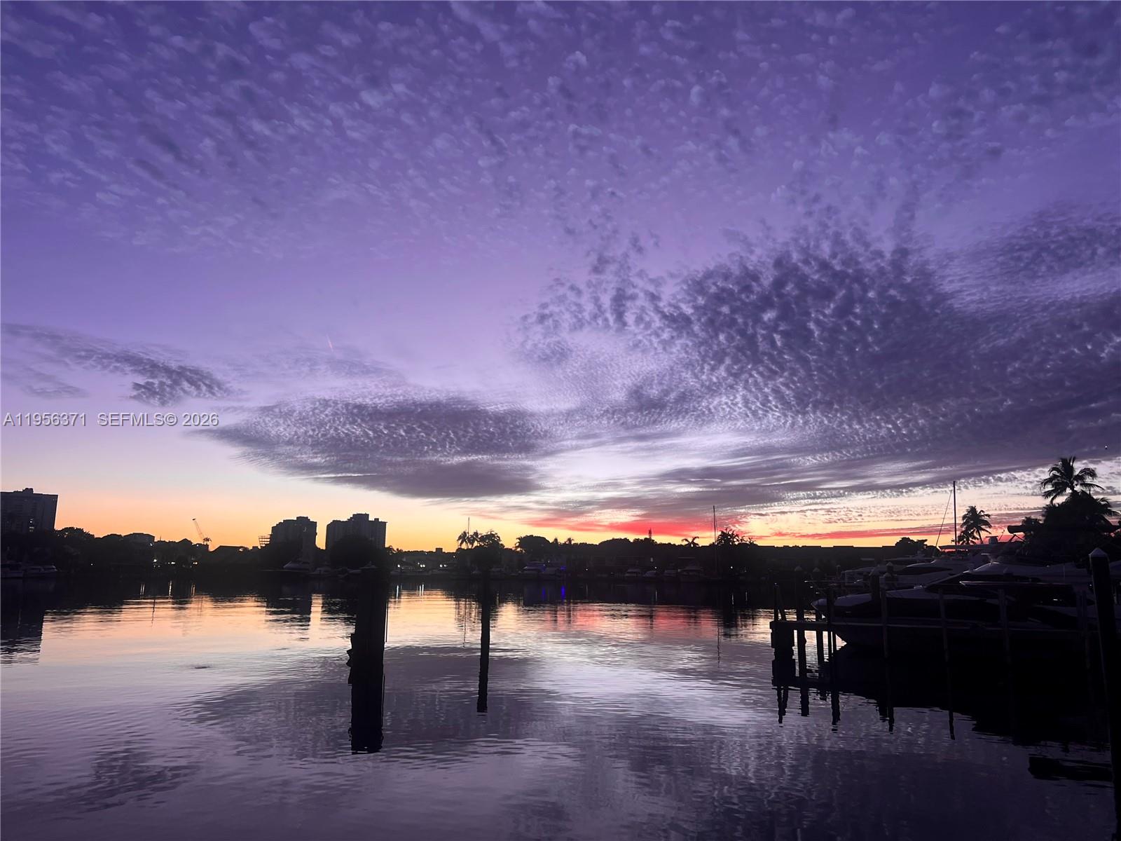 HARBORSIDE AT THE WATERWA - Residential