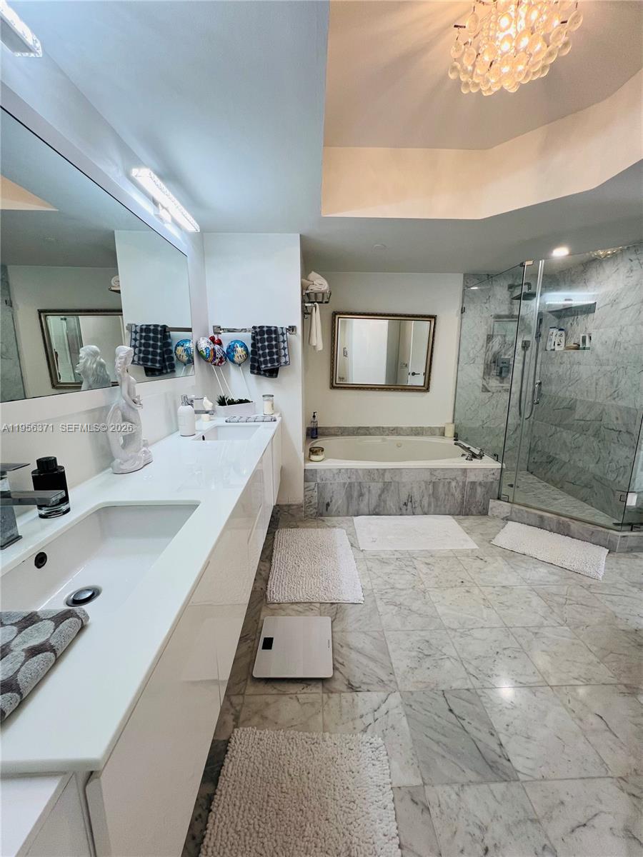 HARBORSIDE AT THE WATERWA - Residential