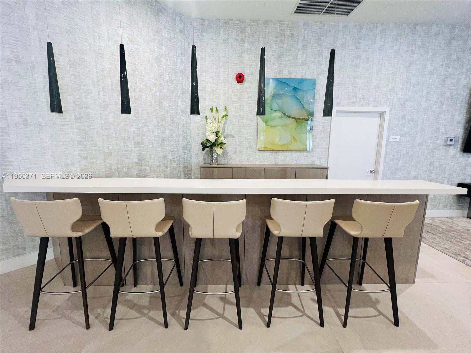 HARBORSIDE AT THE WATERWA - Residential