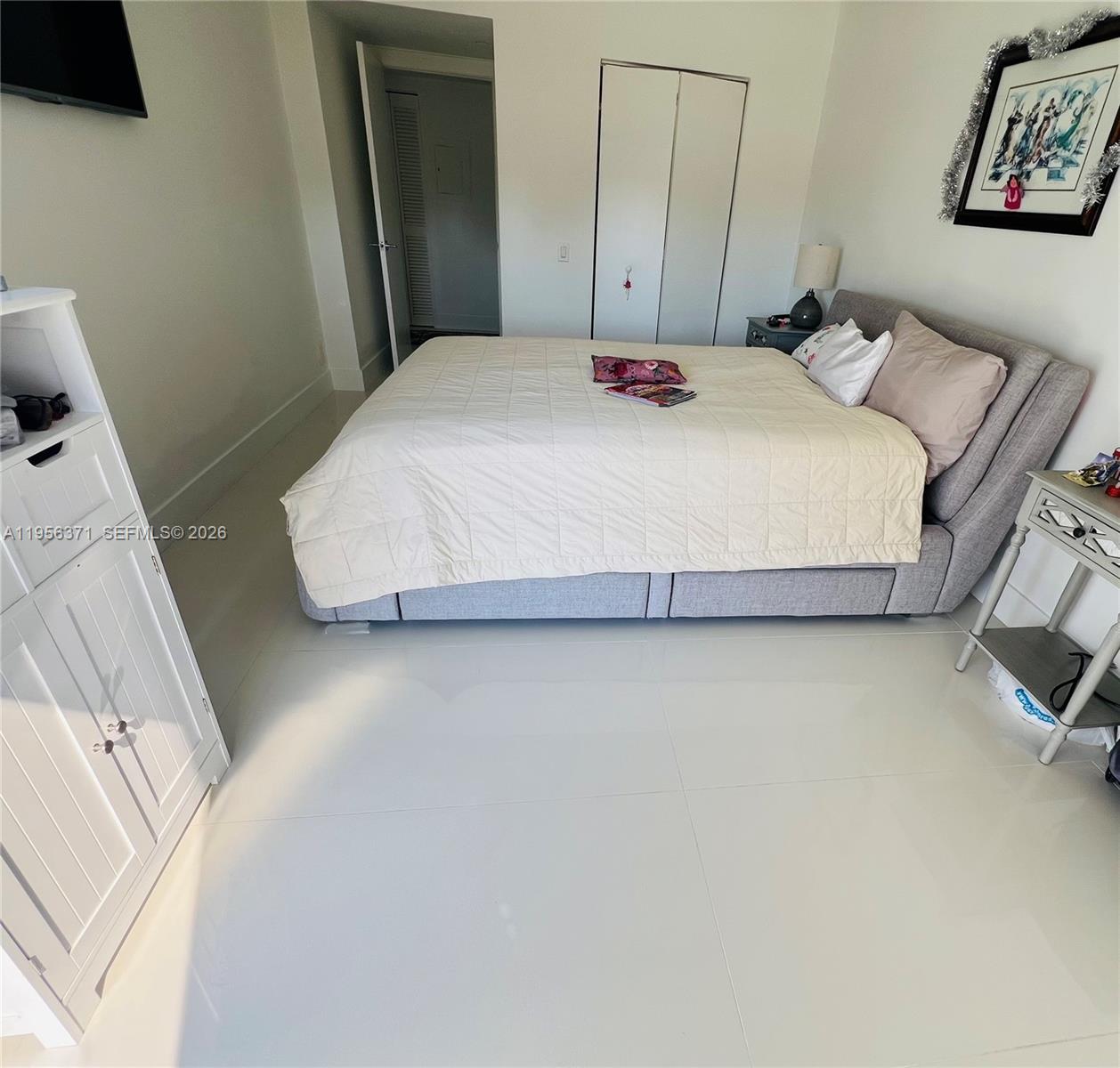 HARBORSIDE AT THE WATERWA - Residential