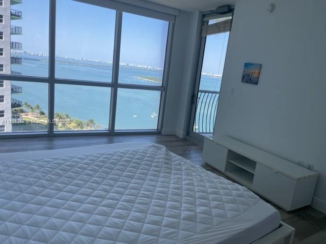 OPERA TOWER CONDO - Residential