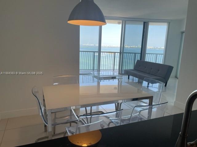 1750 N Bayshore Dr 2201