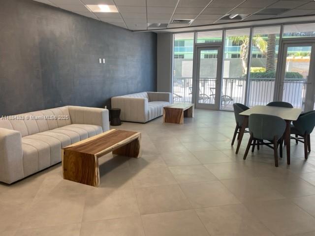 OPERA TOWER CONDO - Residential