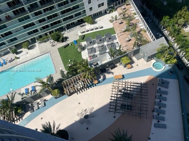 OPERA TOWER CONDO - Residential