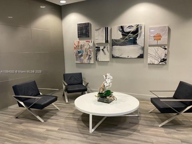 OPERA TOWER CONDO - Residential