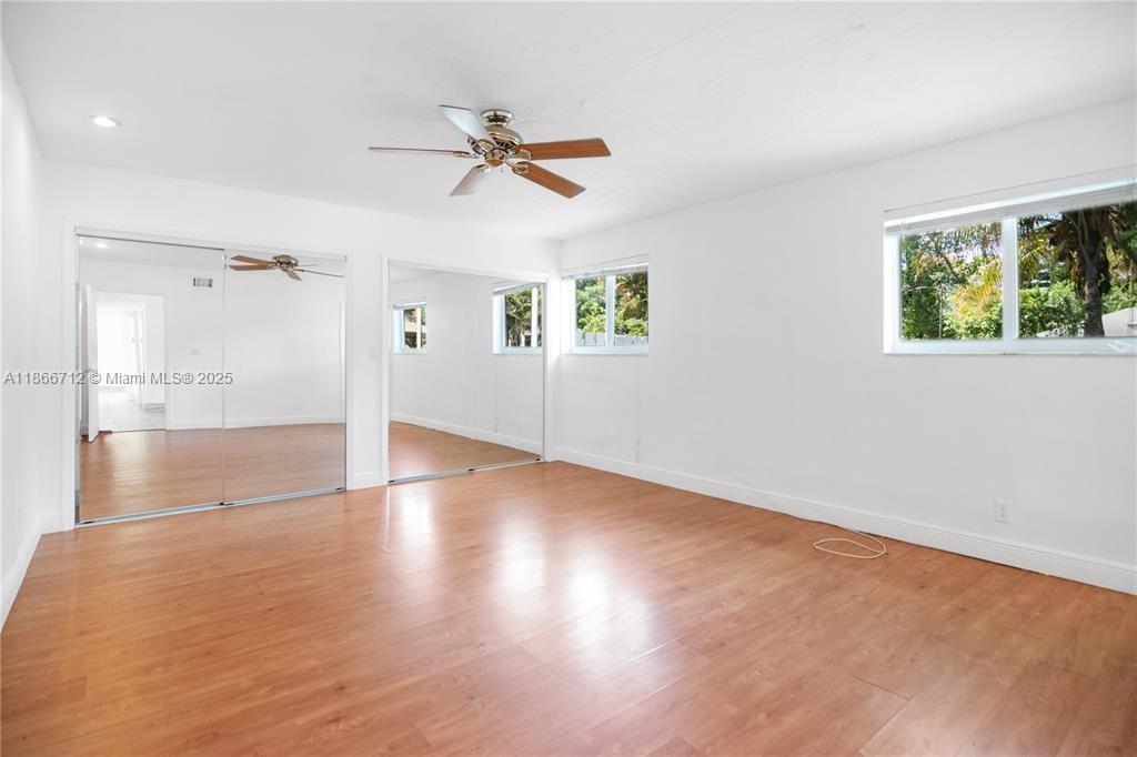 COUNTRY CLUB ESTATES UNIT - Residential Lease