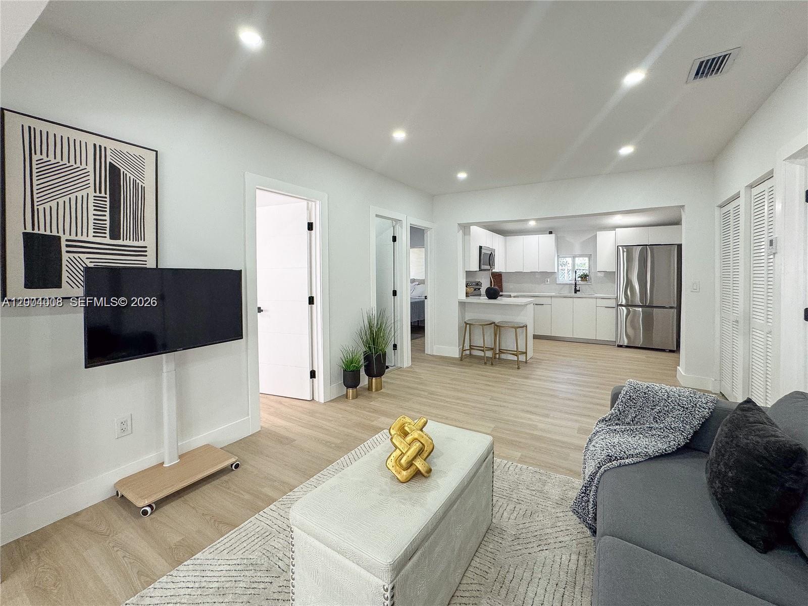 MIDWAY PARK - Residential