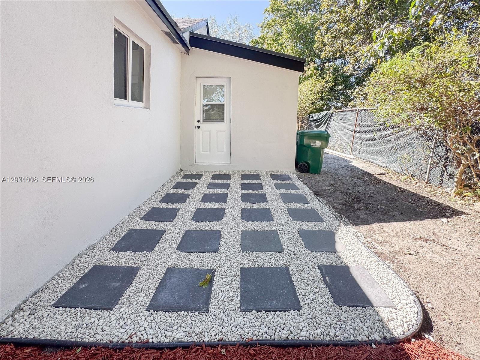 MIDWAY PARK - Residential