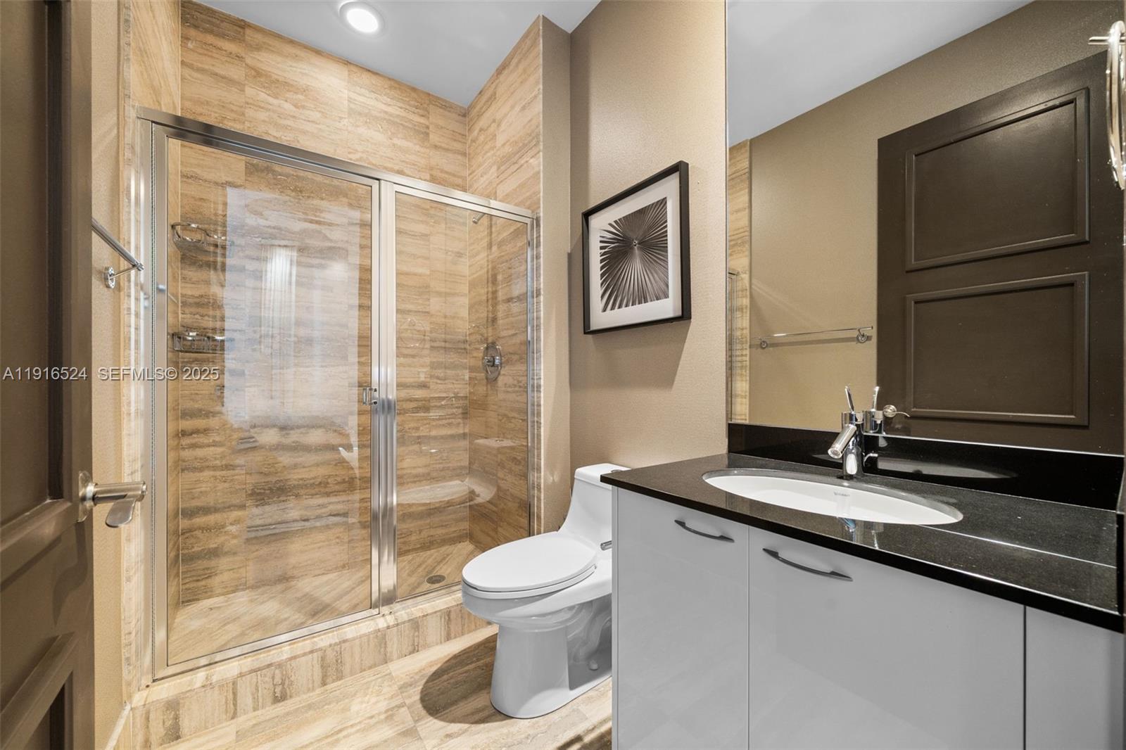 TDR TOWER I CONDO - Residential