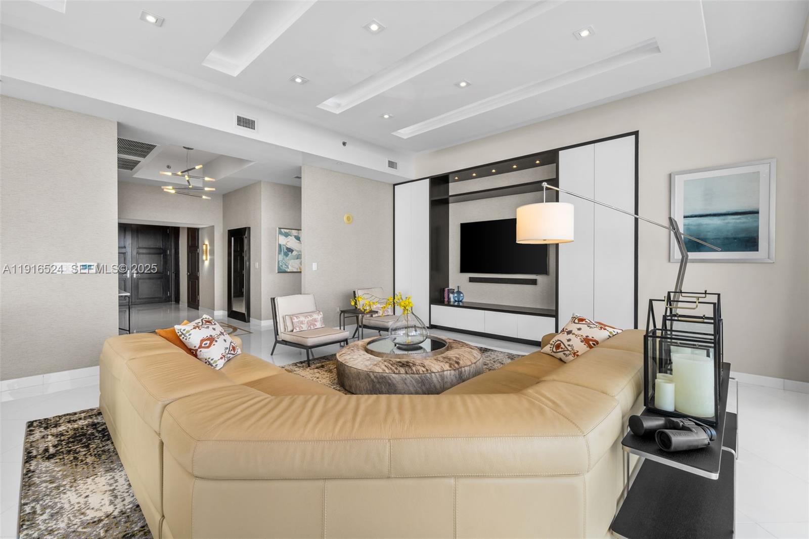 TDR TOWER I CONDO - Residential