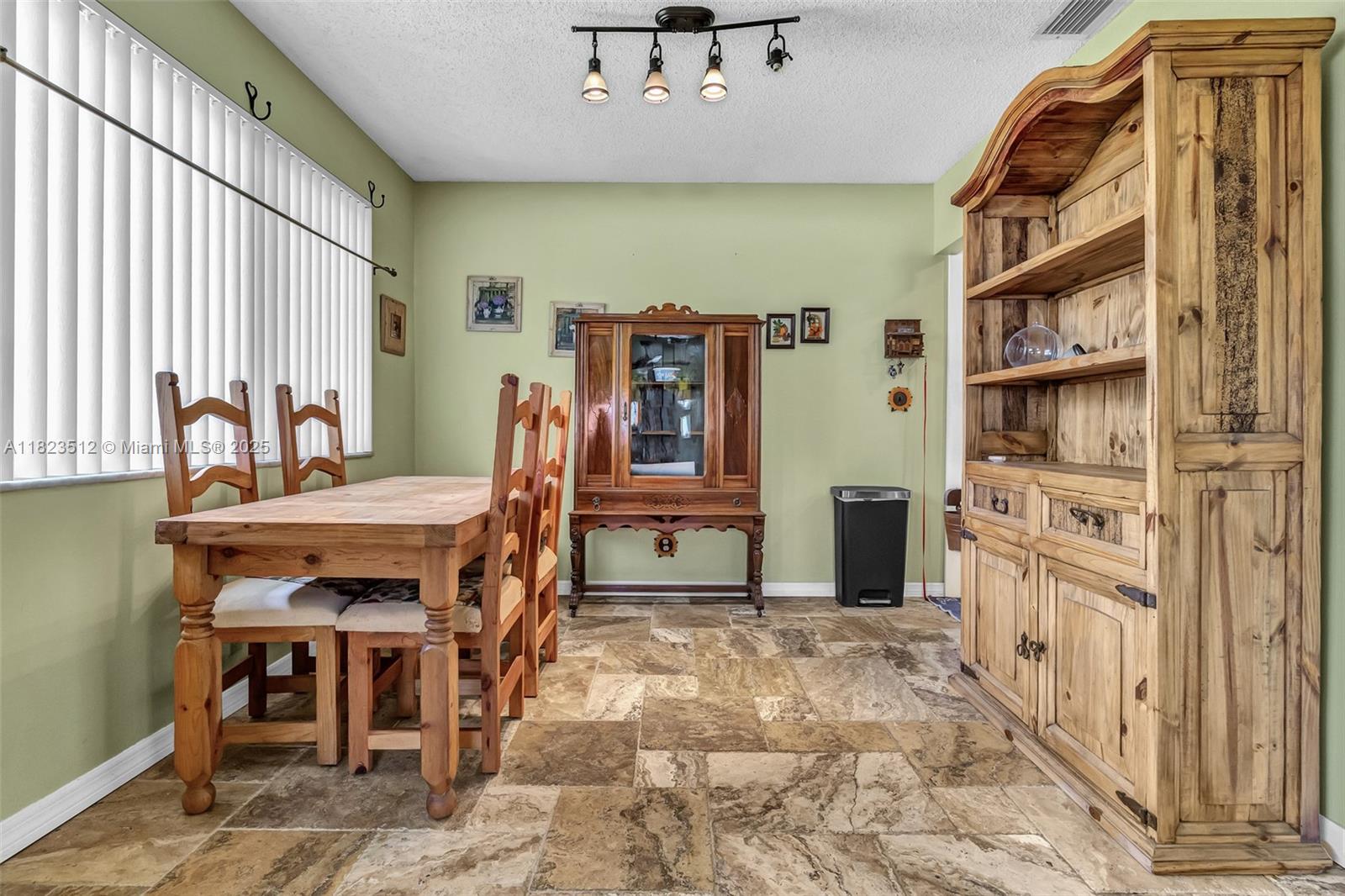 BOULEVARD HEIGHTS SEC 1 - Residential