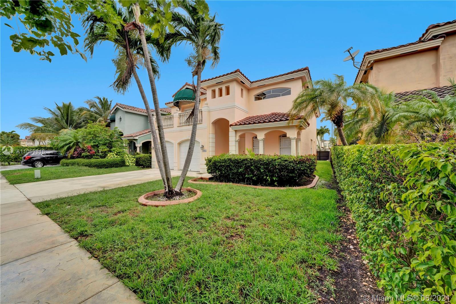 KENDALL COUNTRY ESTATES - Residential