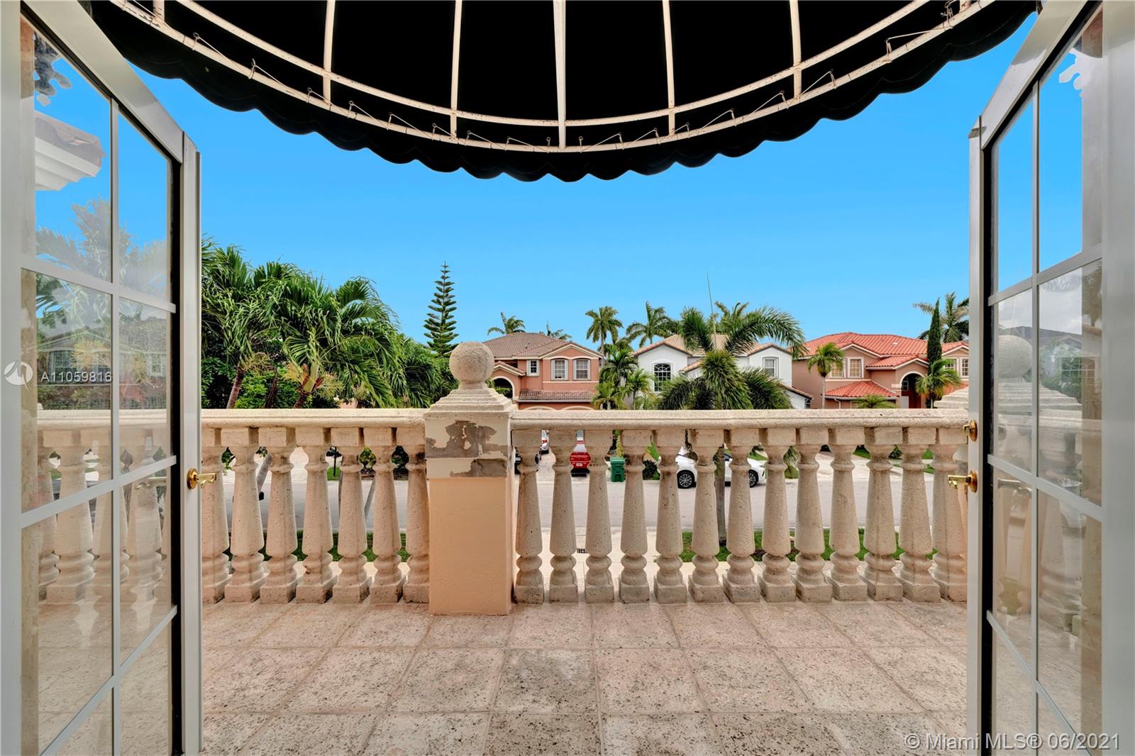 KENDALL COUNTRY ESTATES - Residential