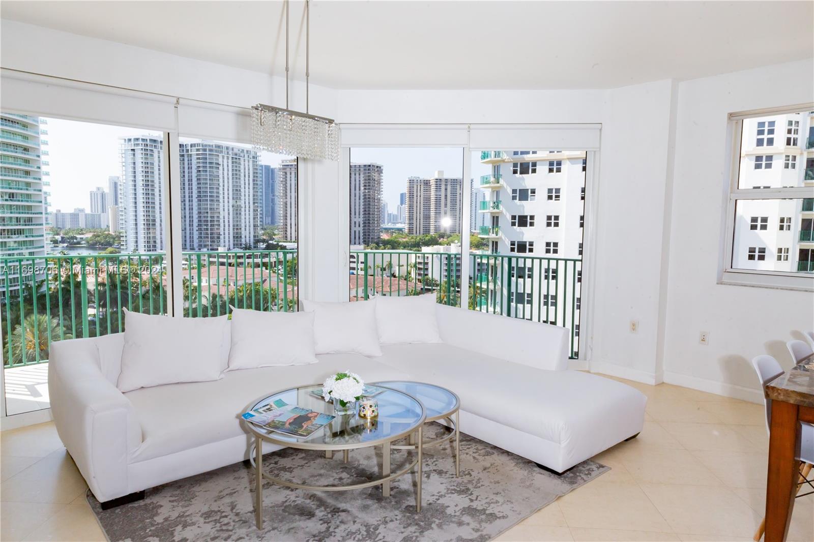 Rental Property at 20000 E Country Club Dr 1001, Aventura, Miami-Dade County, Florida - Bedrooms: 2 
Bathrooms: 2  - $4,100 MO.