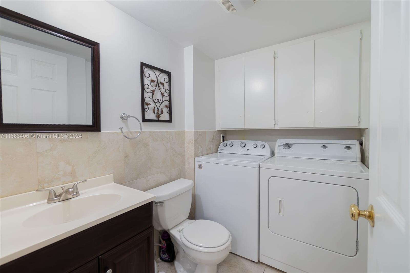 VILLAGE OF SANDALWOOD LAK - Residential