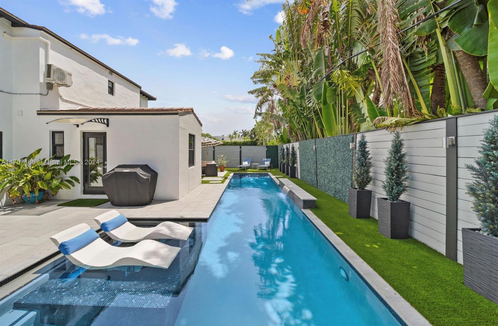 NAUTILUS SUB - Residential