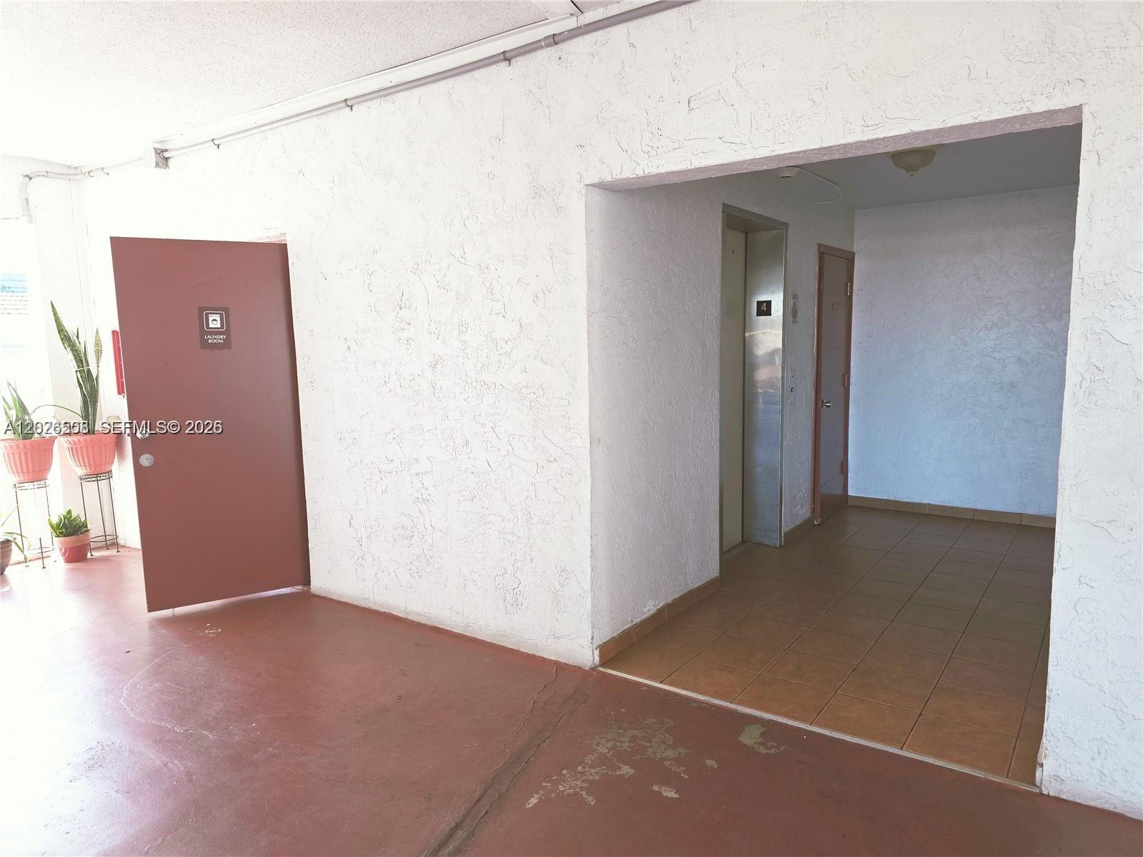 RUBY CONDO at oakland est - Residential