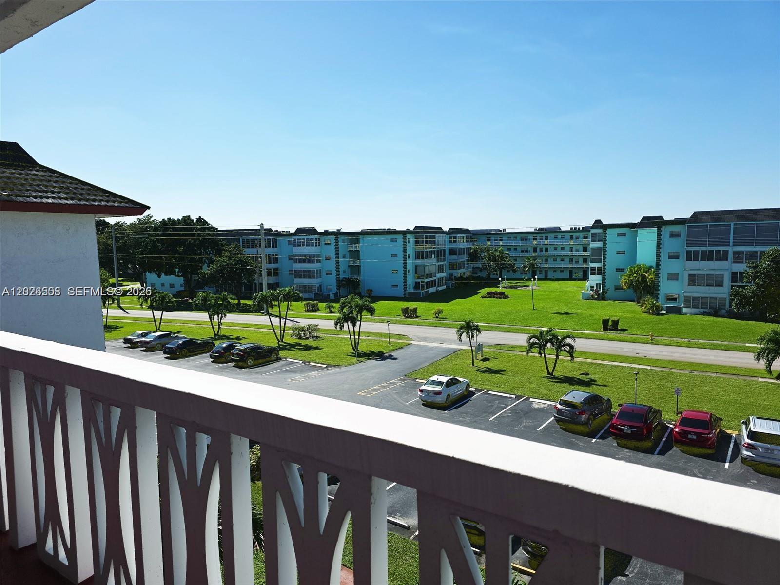 RUBY CONDO at oakland est - Residential