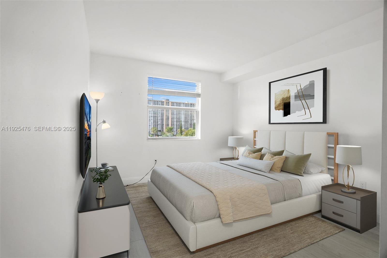 PORTO BELLAGIO CONDO - Residential