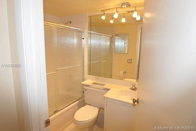 GLENS COND - Residential Lease