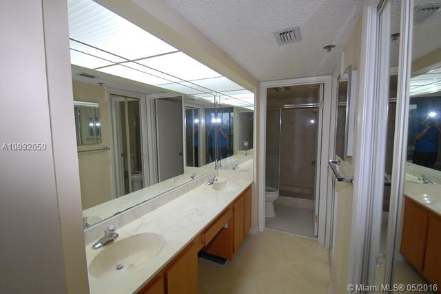 GLENS COND - Residential Lease