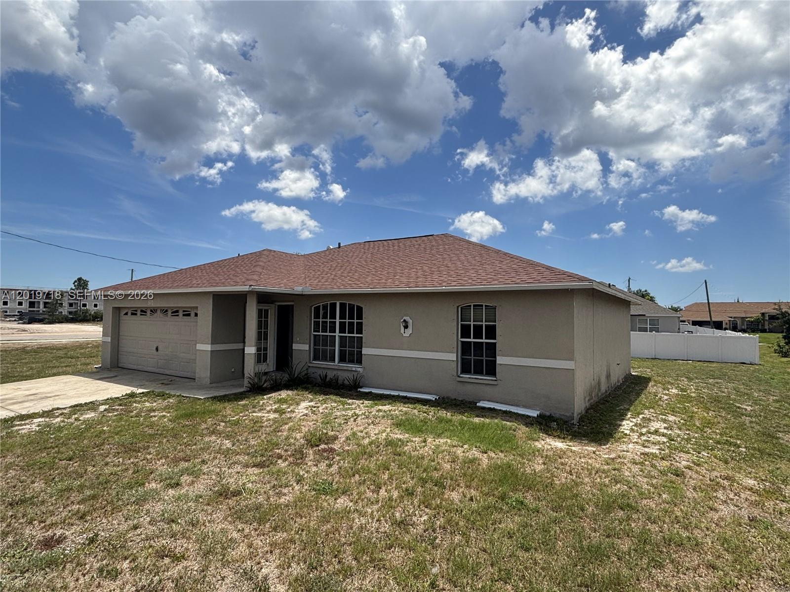CAPE CORAL - Residential