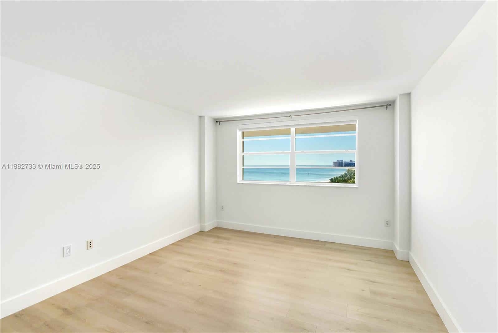 KEY BISCAYNE COMMODORE CL - Residential Lease