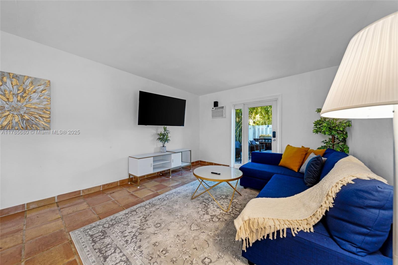 VICTORIA PARK CORR AMEN P - Residential Lease