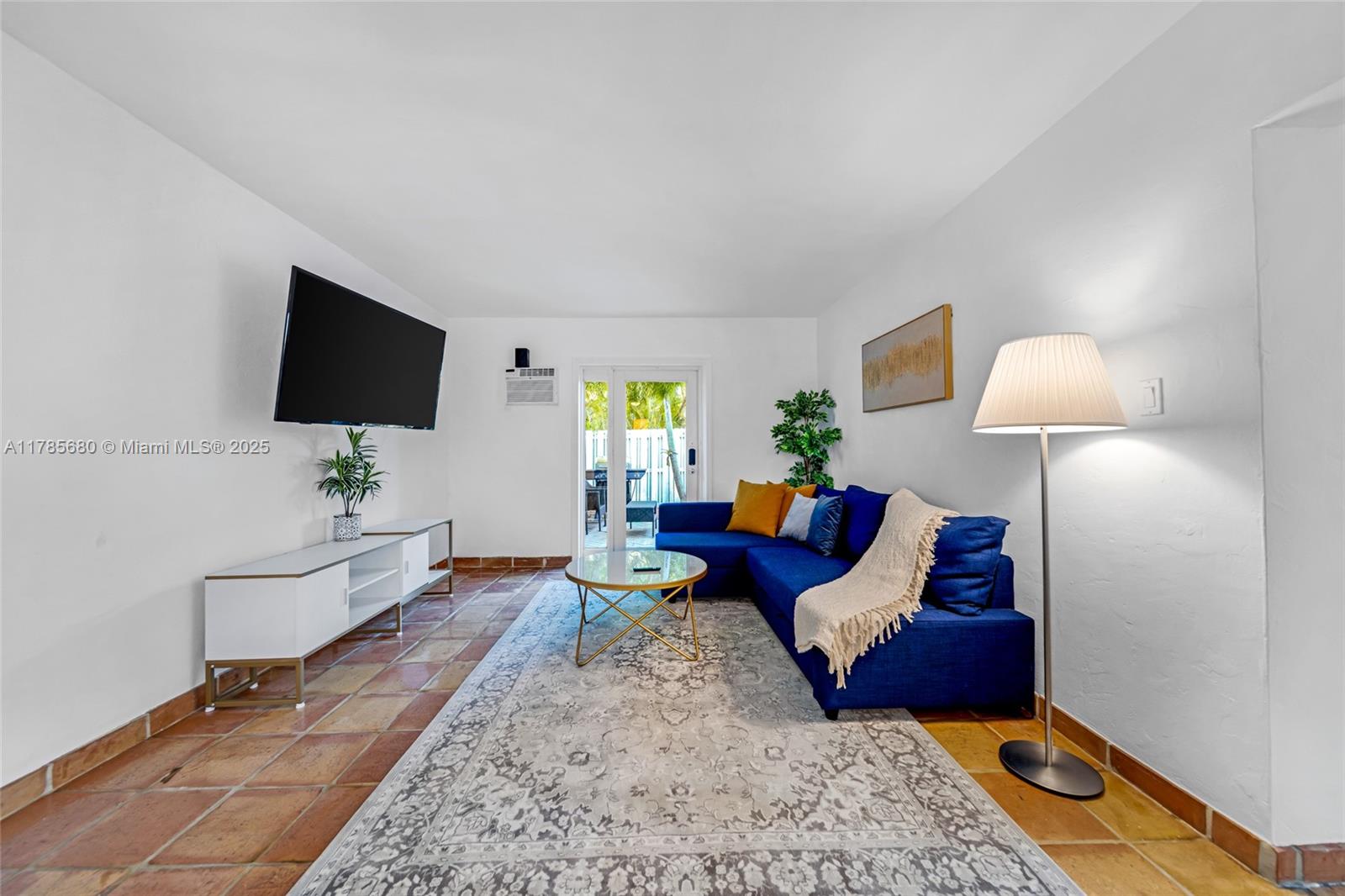 VICTORIA PARK CORR AMEN P - Residential Lease