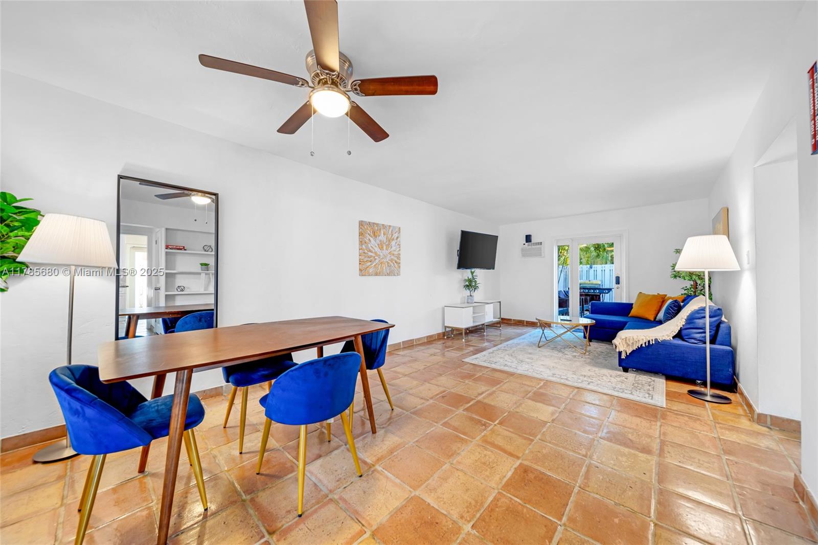 Rental Property at 312 Ne 16th Ter C, Fort Lauderdale, Broward County, Florida - Bedrooms: 1 
Bathrooms: 1  - $2,600 MO.