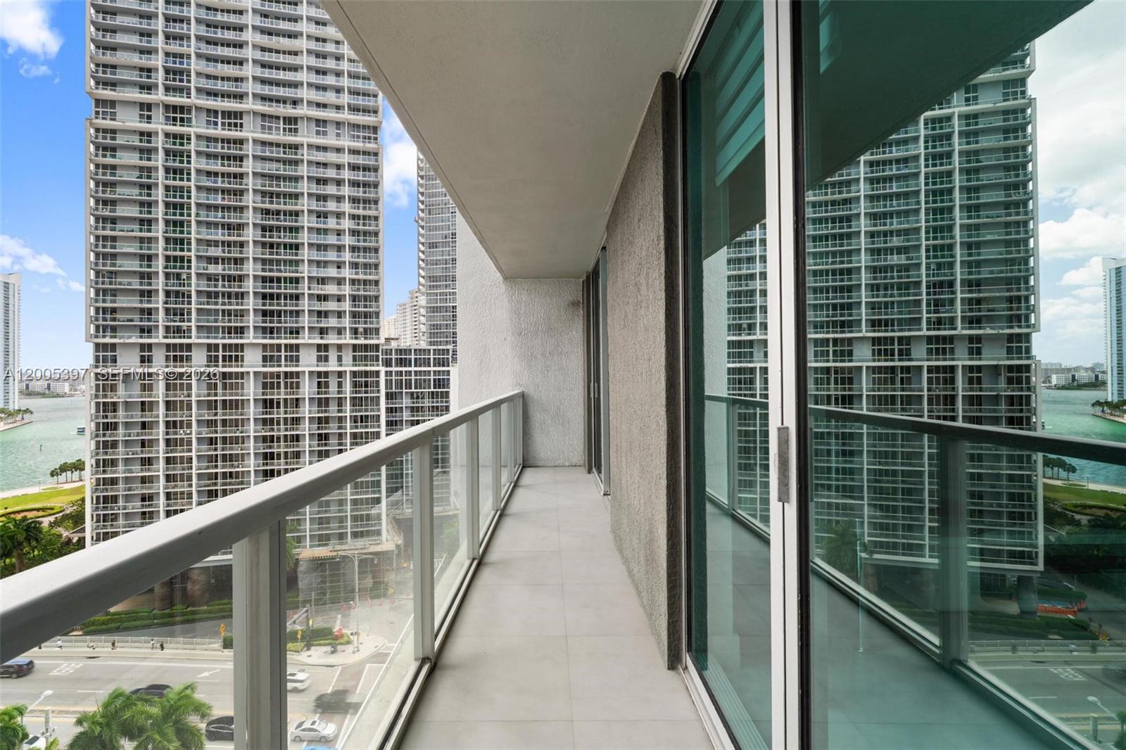 500 BRICKELL EAST CONDO - Residential