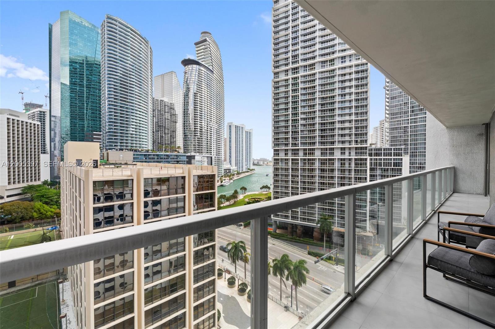 500 BRICKELL EAST CONDO - Residential