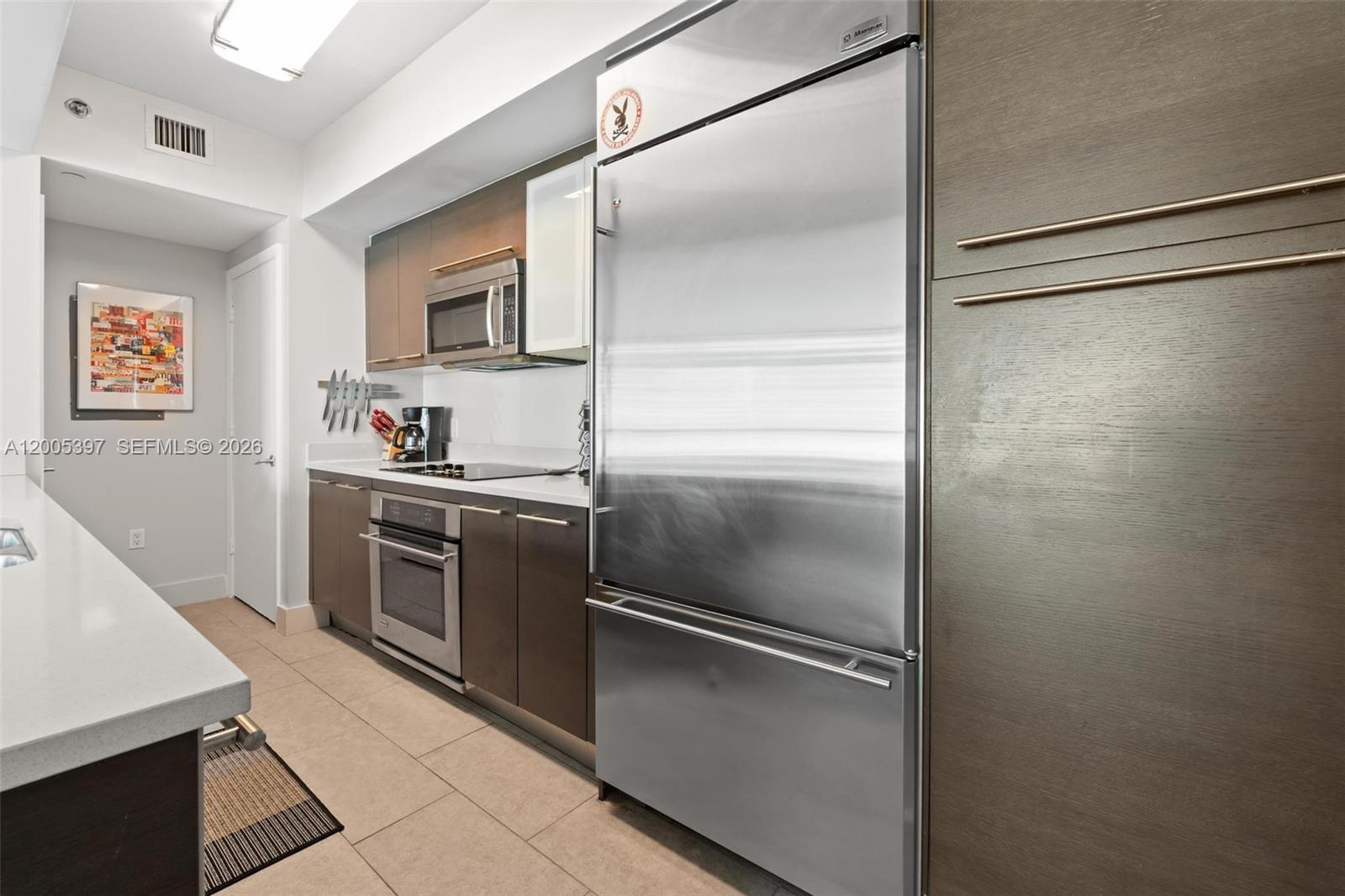 500 BRICKELL EAST CONDO - Residential