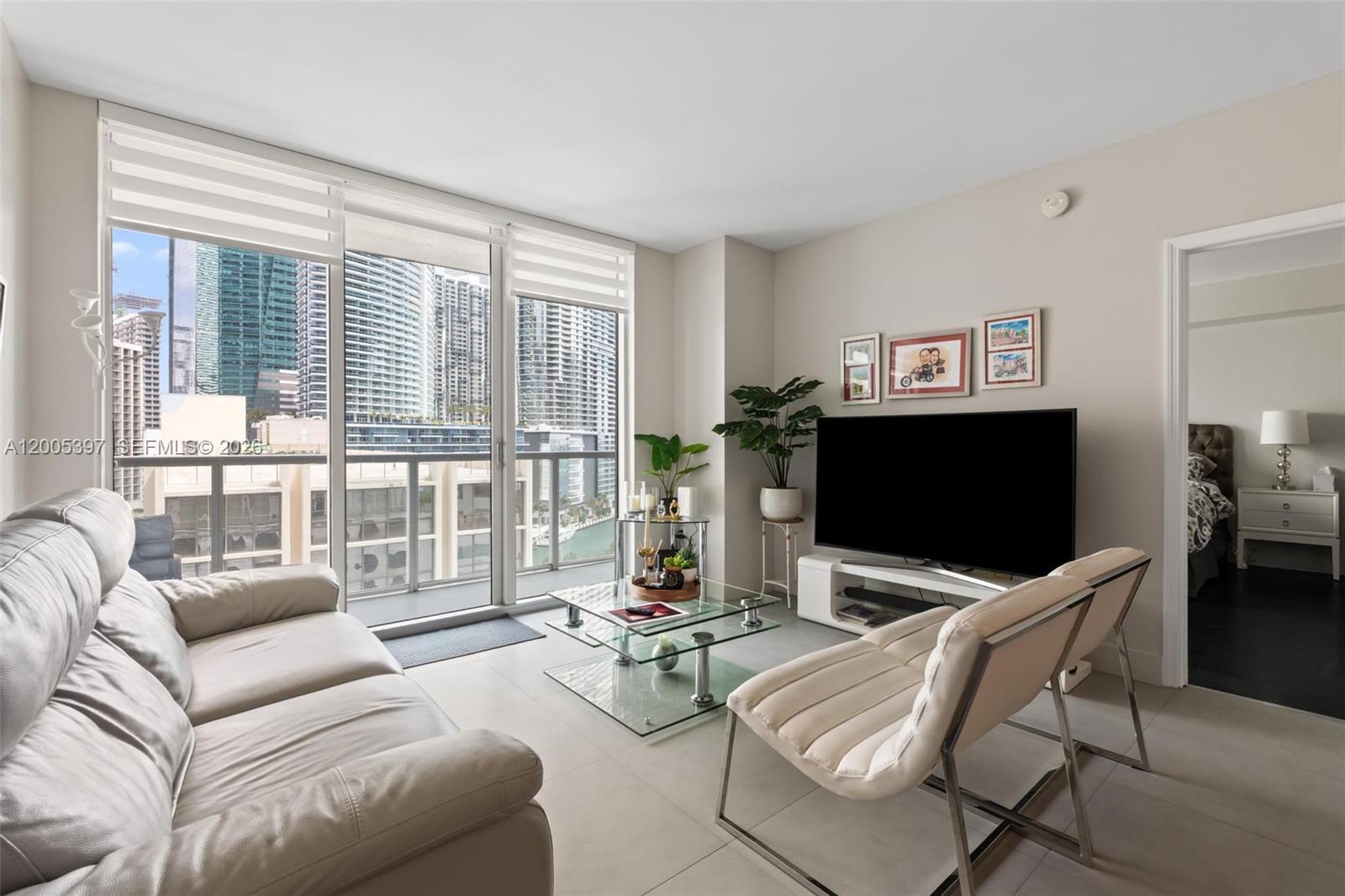 500 BRICKELL EAST CONDO - Residential