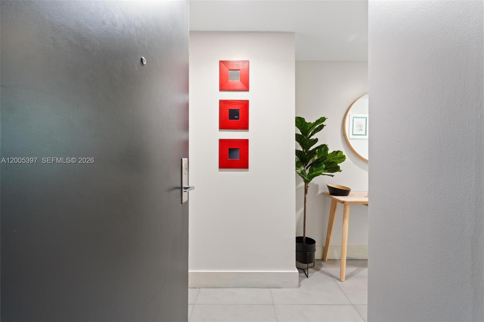 500 Brickell Ave 1405