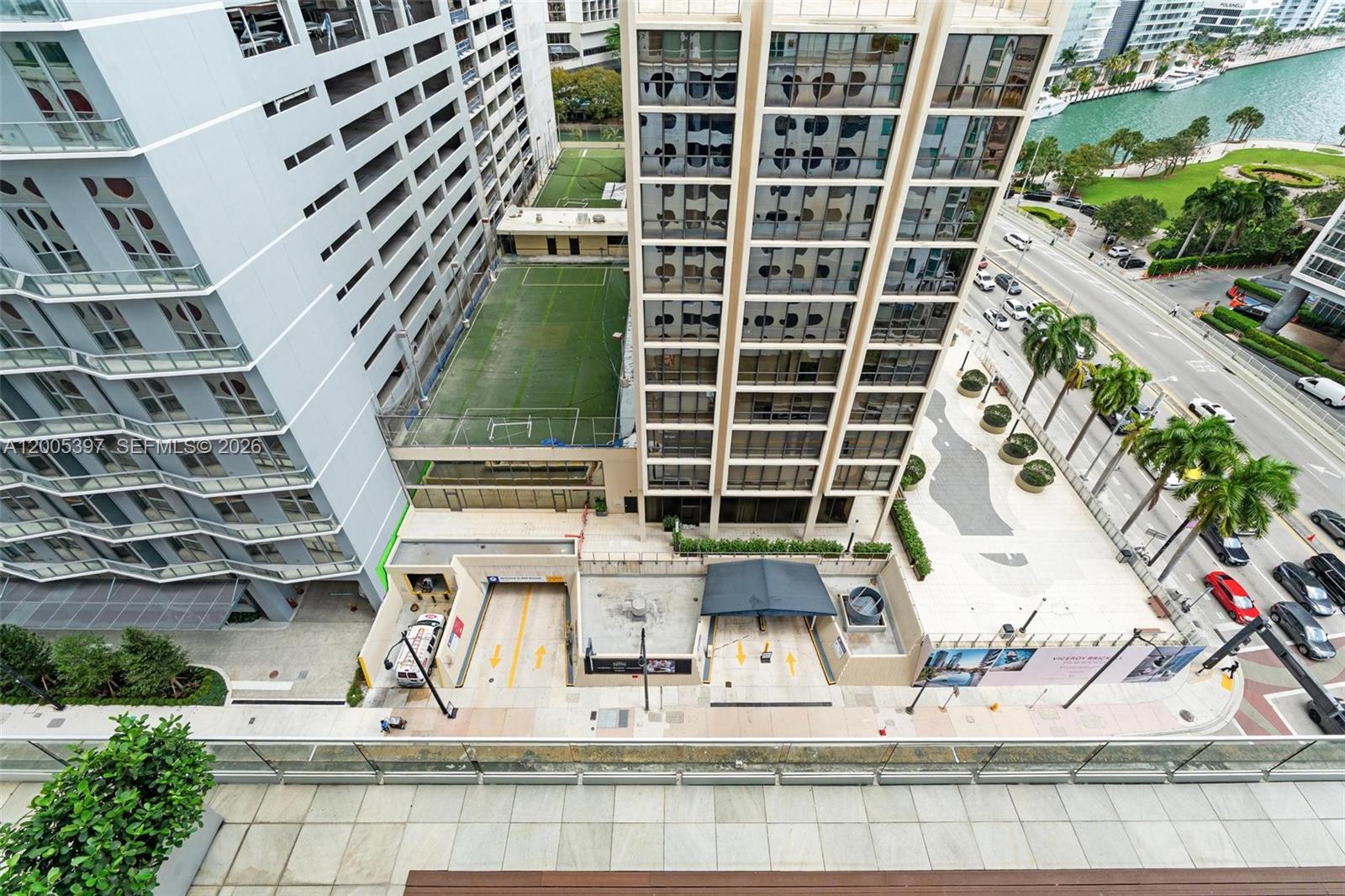 500 BRICKELL EAST CONDO - Residential