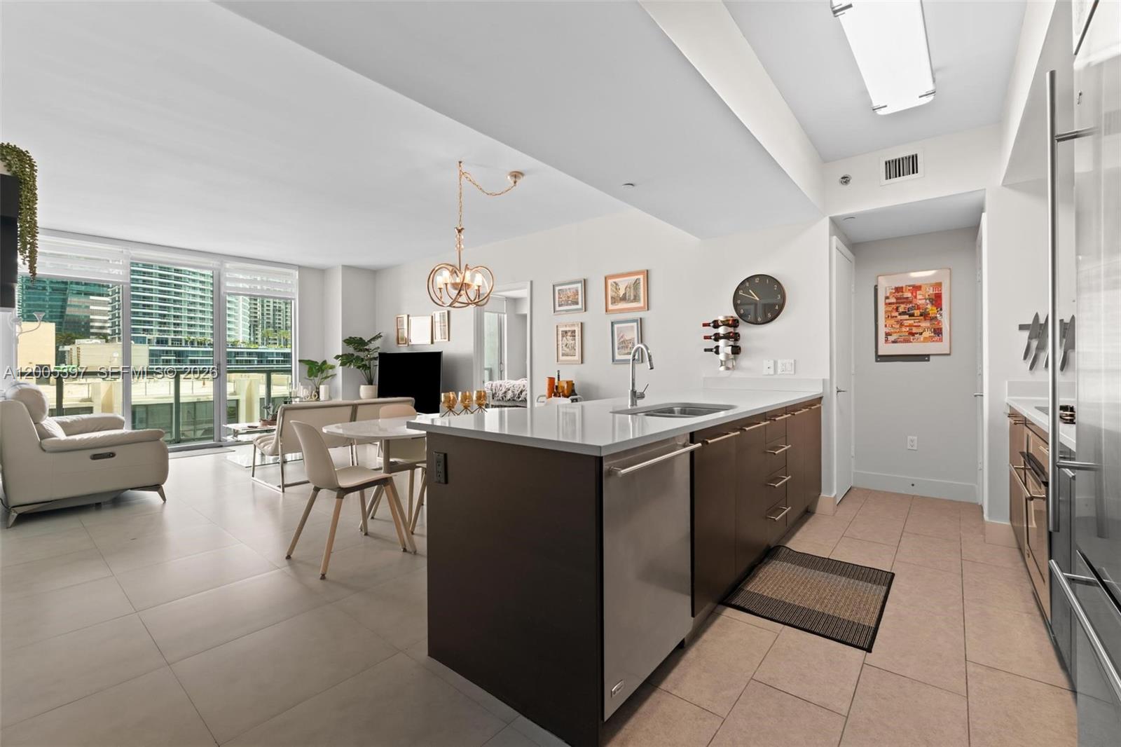 500 BRICKELL EAST CONDO - Residential