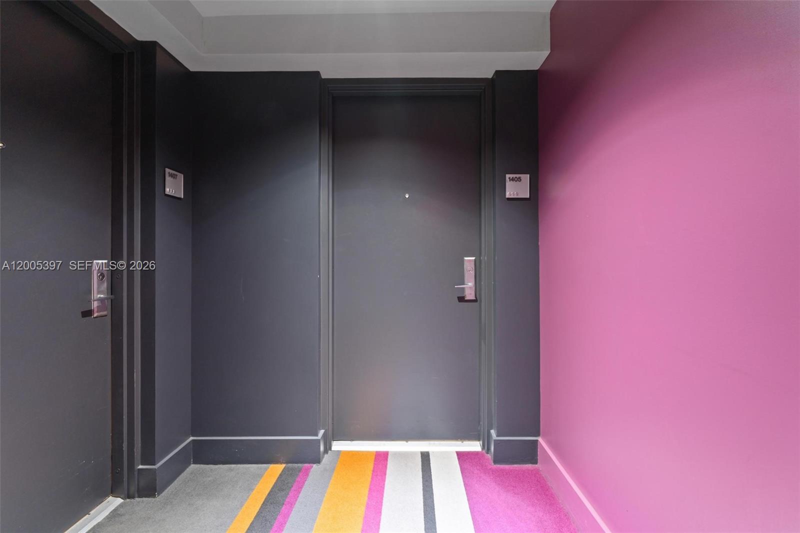 500 Brickell Ave 1405