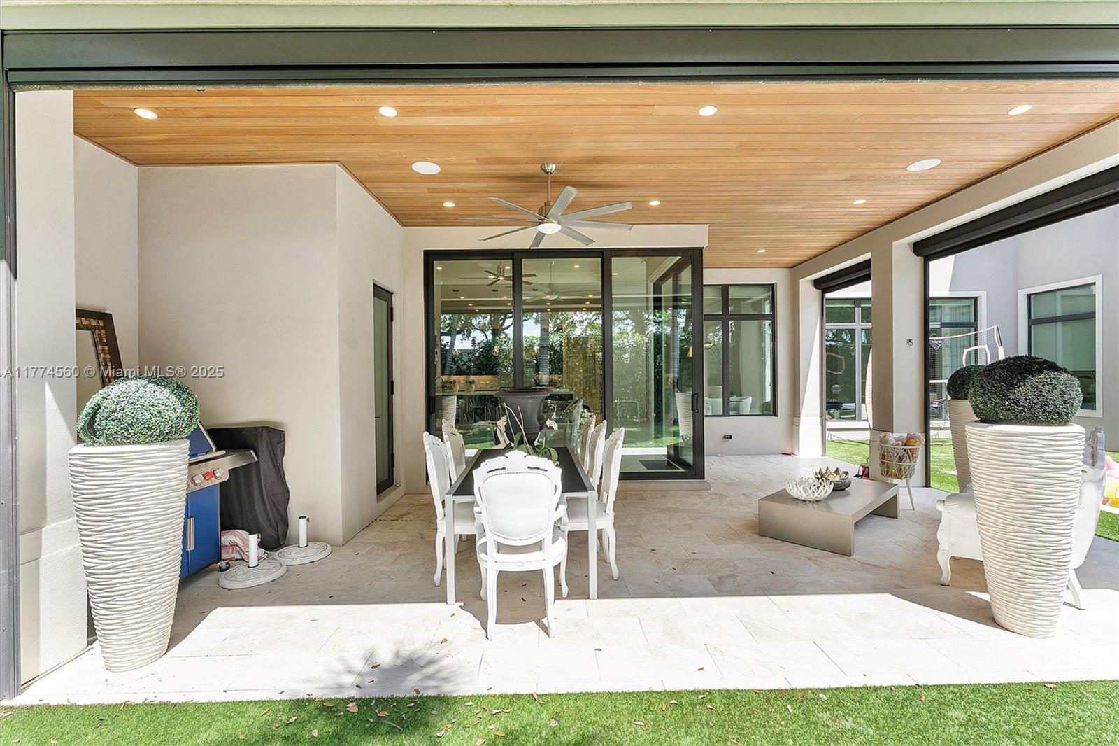 OAKS AT BOCA RATON 4 - Residential