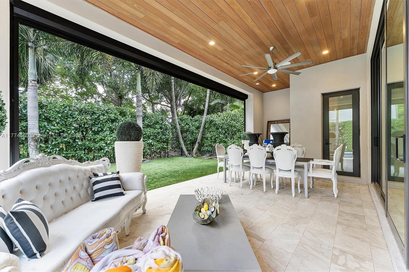 OAKS AT BOCA RATON 4 - Residential