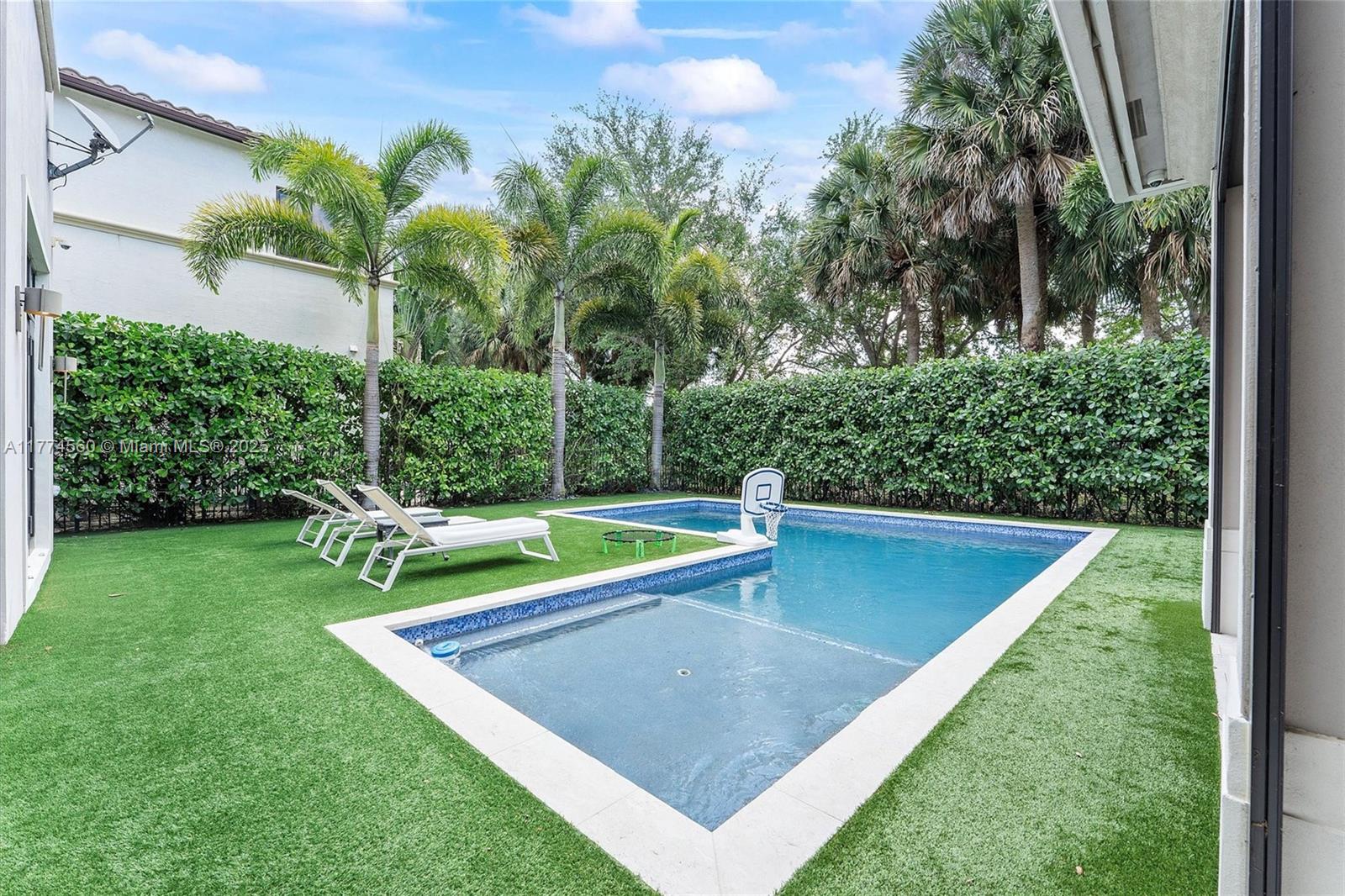 OAKS AT BOCA RATON 4 - Residential