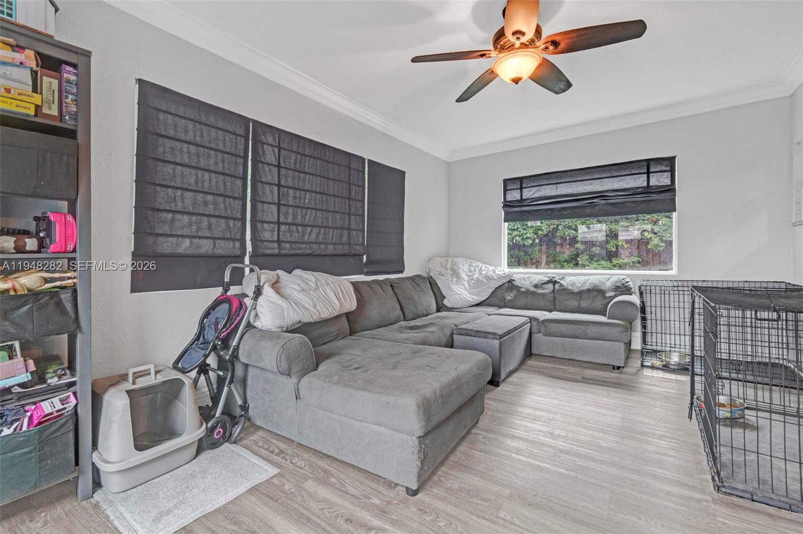 SHOREWOOD - Residential