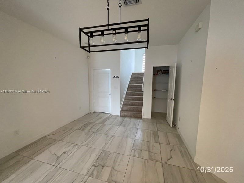 View photos, virtual tours, details... 767 SE 18th St