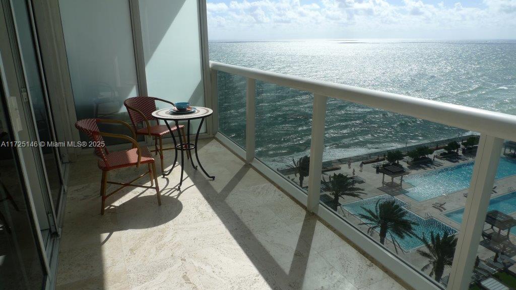 1830 S Ocean Dr 1705
